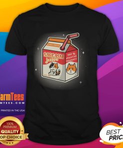 Funny calico cat graphic on a t-shirt, featuring the phrase Sarcasm Juice 100% Negative Thoughts in playful font.