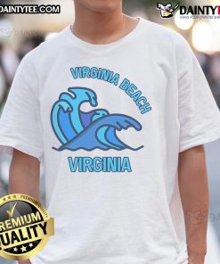 Good Virginia Beach Virginia Pocket Wave T-Shirt featuring a stylish wave design, perfect for beach lovers and casual wear.