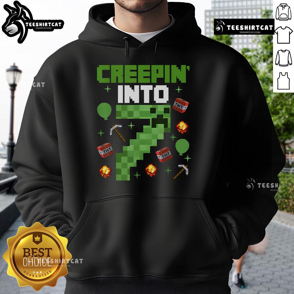 Nice 7Th Birthday Gamer Pixel Creepin' Into 7 Video Game Party Hoodie Alt Text: Cute gamer hoodie for a 7th birthday party featuring pixel art design, perfect for kids who love video games.