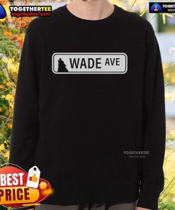 Premium Wade Ave Sweatshirt in navy blue, featuring a comfortable fit and stylish design for casual wear.
