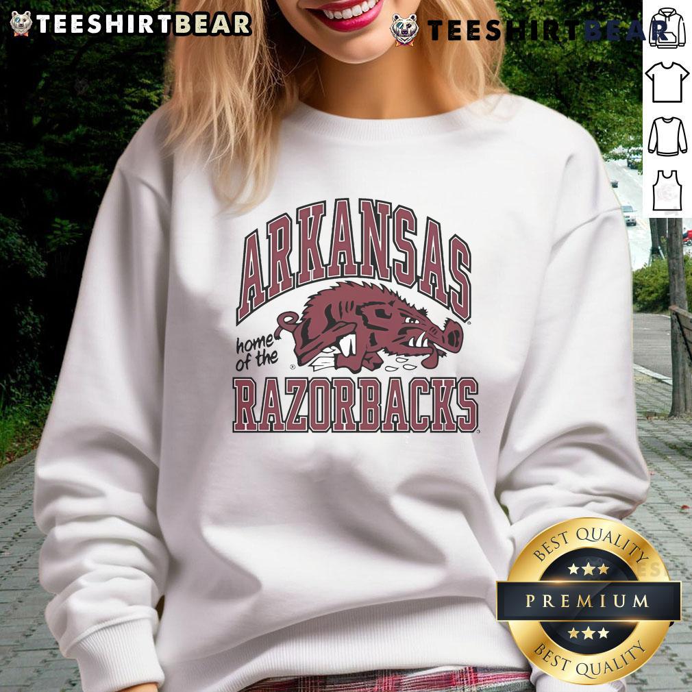 Top Arkansas Home Of The Razorbacks Slobbering Hog Sweatshirt Top Arkansas Home of the Razorbacks Slobbering Hog Sweatshirt featuring a vibrant hog graphic and team colors.