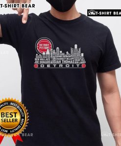 Top Detroit Pistons All Name of Legends City Skyline T-Shirt featuring iconic player names and the Detroit skyline design.