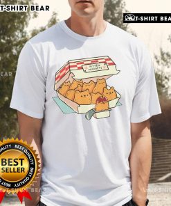 Top Kitten Nuggets Fast Food T-Shirt for Cat Moms featuring playful kitten graphics and vibrant colors.