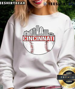 Vintage Cincinnati Ohio skyline sweatshirt featuring iconic cityscape design, perfect for stylish comfort and local pride.