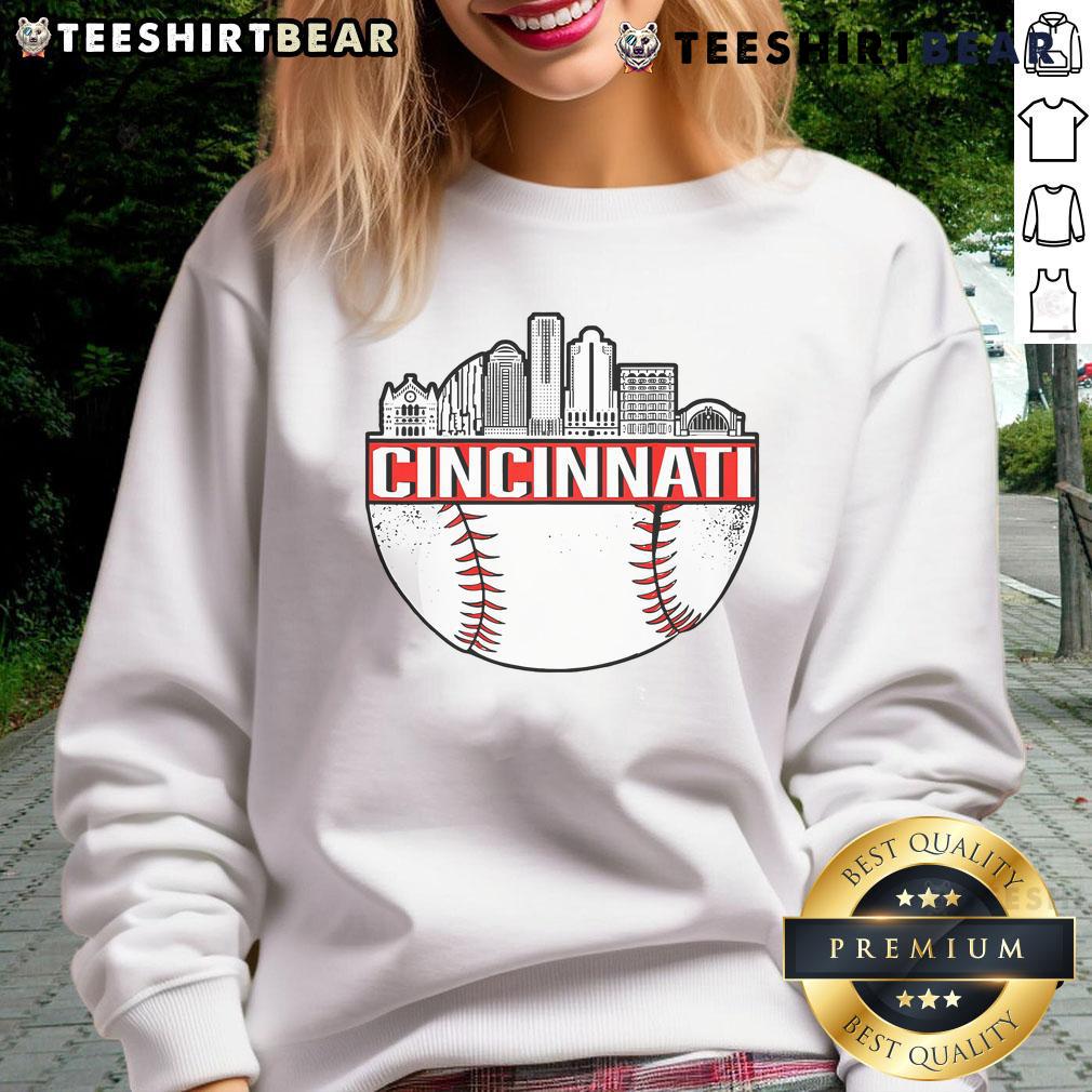 Top Vintage Cincinnati Ohio Skyline Apparel Sweatshirt Vintage Cincinnati Ohio skyline sweatshirt featuring iconic cityscape design, perfect for stylish comfort and local pride.