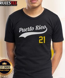 Awesome Puerto Rico Baseball 21 T-Shirt for Santurce fans, showcasing vibrant design and team spirit.
