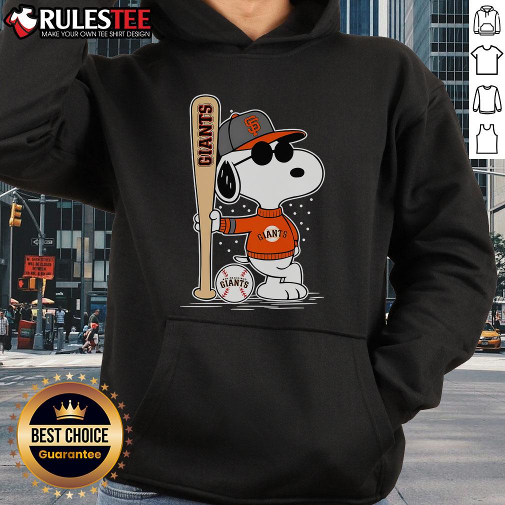 Awesome Snoopy Standing Pose San Francisco Giants Baseball Hoodie Alt Text: Awesome Snoopy standing pose on San Francisco Giants baseball hoodie, perfect for fans and stylish sportswear.