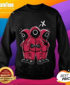 Awesome Squid Gamers Sweatshirt featuring a vibrant squid graphic, perfect for gaming enthusiasts and stylish comfort.