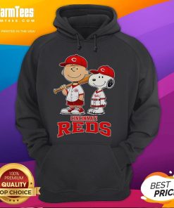 Alt Text: Cute Cincinnati Reds Charlie Brown and Snoopy baseball cartoon fan hoodie, perfect for baseball enthusiasts.