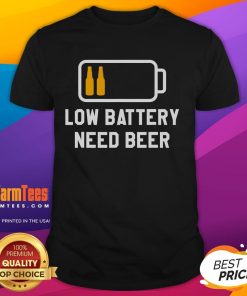 Funny low battery graphic on a T-shirt for beer brewing enthusiasts, perfect for brewers who love humor and beer.