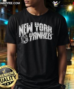 Good New York Yankees BBC Special T-Shirt featuring iconic logo and stylish design, perfect for baseball fans.