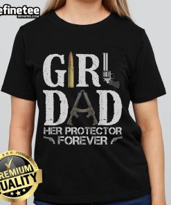 Happy Father's Day Best Papa Ladies Tee featuring a cheerful design perfect for celebrating dads on their special day.