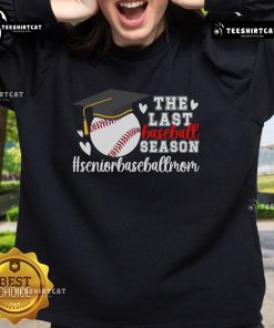 Senior Mom 2025 sweatshirt in navy blue for Nice-The-Last-Baseball-Season, perfect for baseball fans and family support.