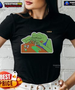 Official Litas Io Pepe Addict Ladies Tee featuring a stylish design, perfect for fans of Pepe and trendy fashion.
