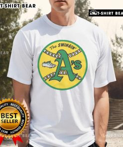Official Oakland Athletics '71 T-Shirt featuring vintage design and team logo, perfect for A's fans and collectors.