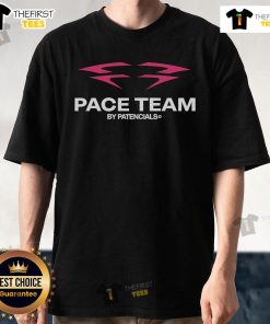 Alt Text: Official Pace Team Black T-Shirt featuring a sleek design, perfect for runners and team events, promoting unity and style.