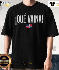 Official Que Vaina Dominican Republic T-shirt showcasing popular Dominican slang in vibrant colors.