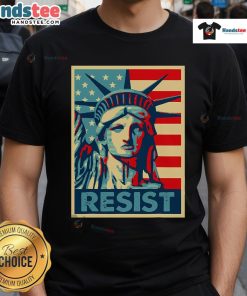 Premium Statue Of Liberty Resist T-Shirt featuring a vibrant design celebrating freedom and resistance.