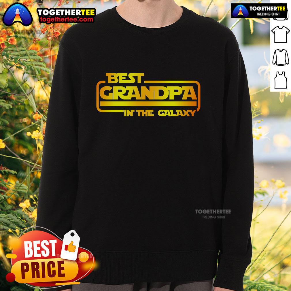 Pretty Best Grandpa In The Galaxy Sweatshirt Alt Text: Cozy 'Pretty Best Grandpa in the Galaxy' sweatshirt featuring a fun graphic design, perfect for grandpas who love style.