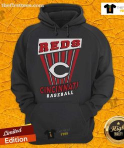Top Cincinnati Reds baseball starter hoodie in red, featuring team logo and comfortable design for fans.