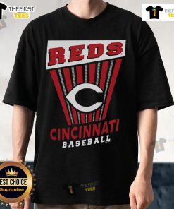 Stylish Top Cincinnati Reds Baseball Starter T-Shirt featuring team logo, perfect for fans and casual wear.