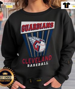Alt Text: Stylish Top Cleveland Guardians baseball starter sweatshirt in navy blue, perfect for fans and casual wear.