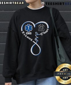 Alt Text: Cozy New York Yankees sweatshirt from Top Ems, featuring a heart design, perfect for fans and casual wear.