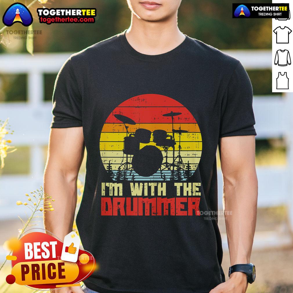 Top I'M With The Drummer Drum Drumming Retro Sunset T Shirt Alt Text: Retro sunset t-shirt featuring 'I'M With The Drummer' design, perfect for drum enthusiasts and music lovers.