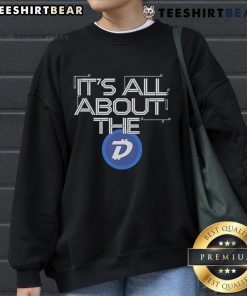 Alt Text: Stylish D-Digibyte logo sweatshirt featuring a modern design, perfect for crypto enthusiasts and casual wear.