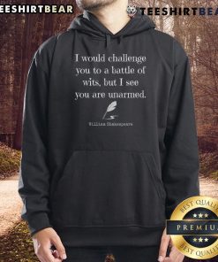Top William Shakespeare quote hoodie featuring classic English literature design, perfect for literary enthusiasts.