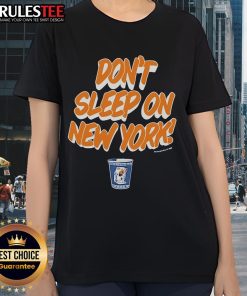 Awesome New York Knicks ladies tee featuring vibrant team colors and logo for stylish fans.