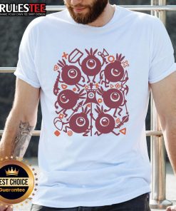 Awesome Patapon Drum design on a cute t-shirt, perfect for fans of the Patapon game series and stylish casual wear.