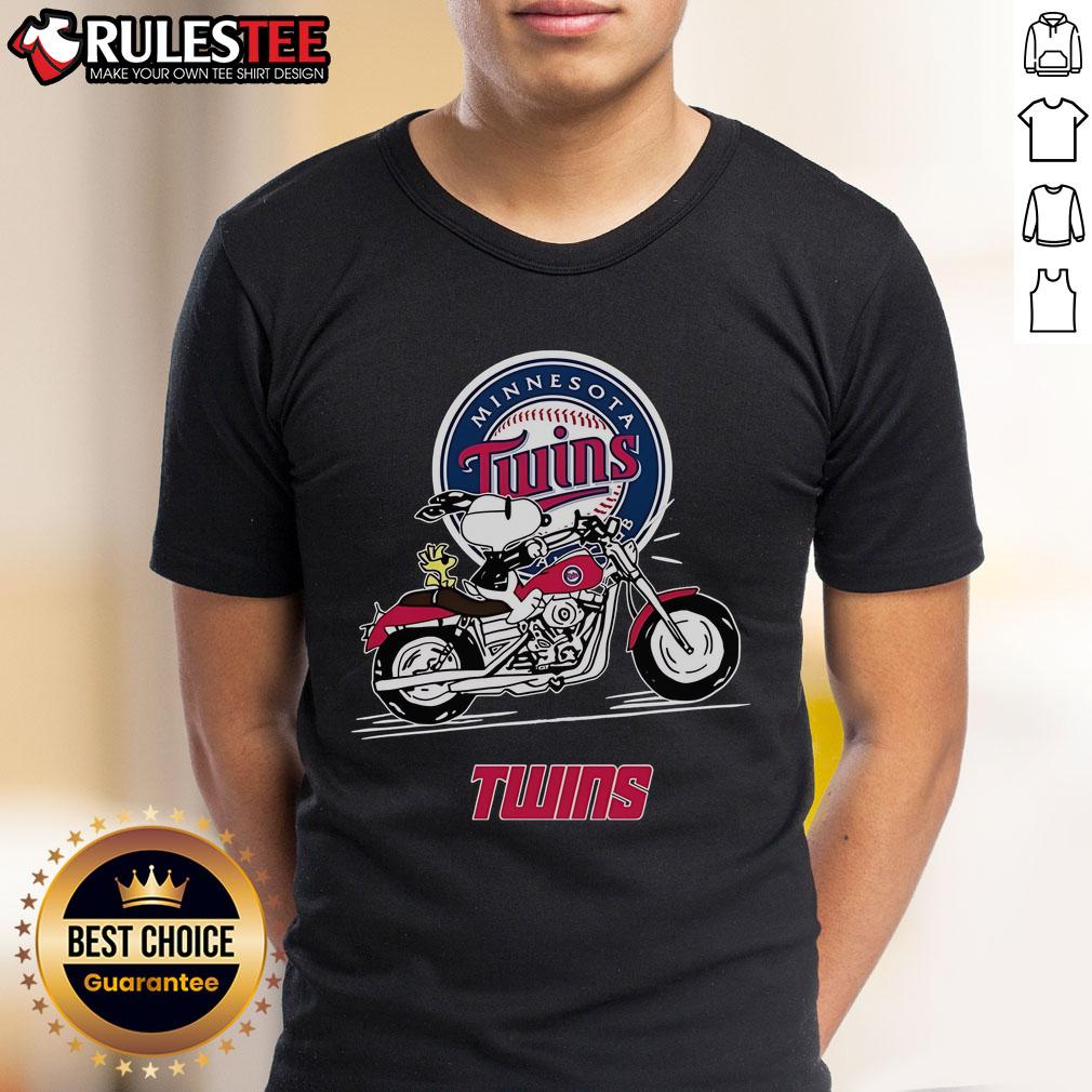 Awesome Snoopy And Woodstock Driving Motorbike Minnesota Twins T Shirt Awesome Snoopy and Woodstock driving motorbike on a Minnesota Twins T-shirt, perfect for baseball fans and cartoon lovers.