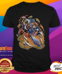 Awesome War Of The Lions T-Shirt featuring Squall Leonhart from Final Fantasy and Ventus from Kingdom Hearts.