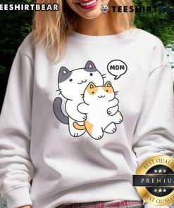 Cute Best Cat Mom Ever Sweatshirt featuring a playful design, perfect for cat lovers and cozy casual wear.