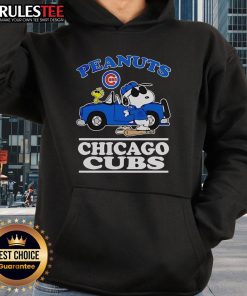 Cute Snoopy Peanuts X Chicago Cubs hoodie for fans, featuring playful Snoopy design and vibrant team colors, 2025 edition.