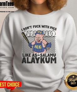 Funny 'I Don't F* With Pigs' sweatshirt featuring playful design, perfect for casual wear and humor enthusiasts.