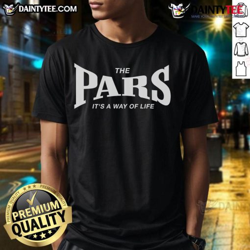Good Pars It's A Way Of Life T-Shirt featuring a stylish design for golf enthusiasts and casual wear lovers.