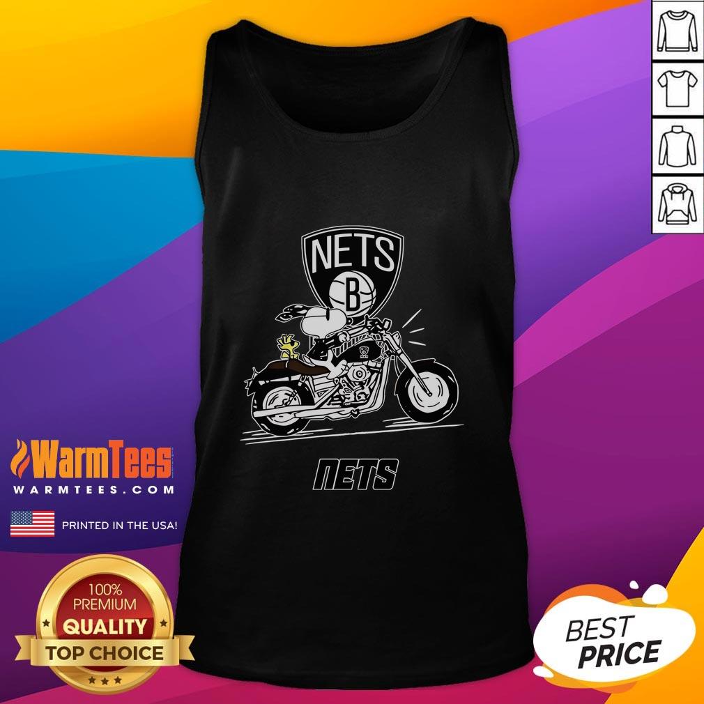 Good Snoopy And Woodstock Driving Motorbike Brooklyn Nets Tank Top Alt Text: Snoopy and Woodstock joyfully riding a motorbike in a Brooklyn Nets tank top, showcasing vibrant cartoon style.