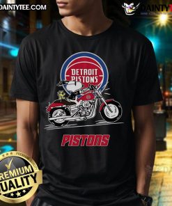 Good Snoopy and Woodstock riding a motorbike on a Detroit Pistons T-shirt showcasing a fun, sporty design.