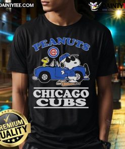 Good Snoopy and Woodstock Peanuts x Chicago Cubs Joe Cool car T-shirt featuring vibrant graphics and playful design.