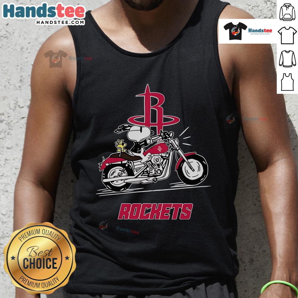 Happy Snoopy And Woodstock Driving Motorbike Houston Rockets Tank Top Alt Text: Happy Snoopy and Woodstock riding a motorbike, wearing a Houston Rockets tank top, showcasing fun and friendship.