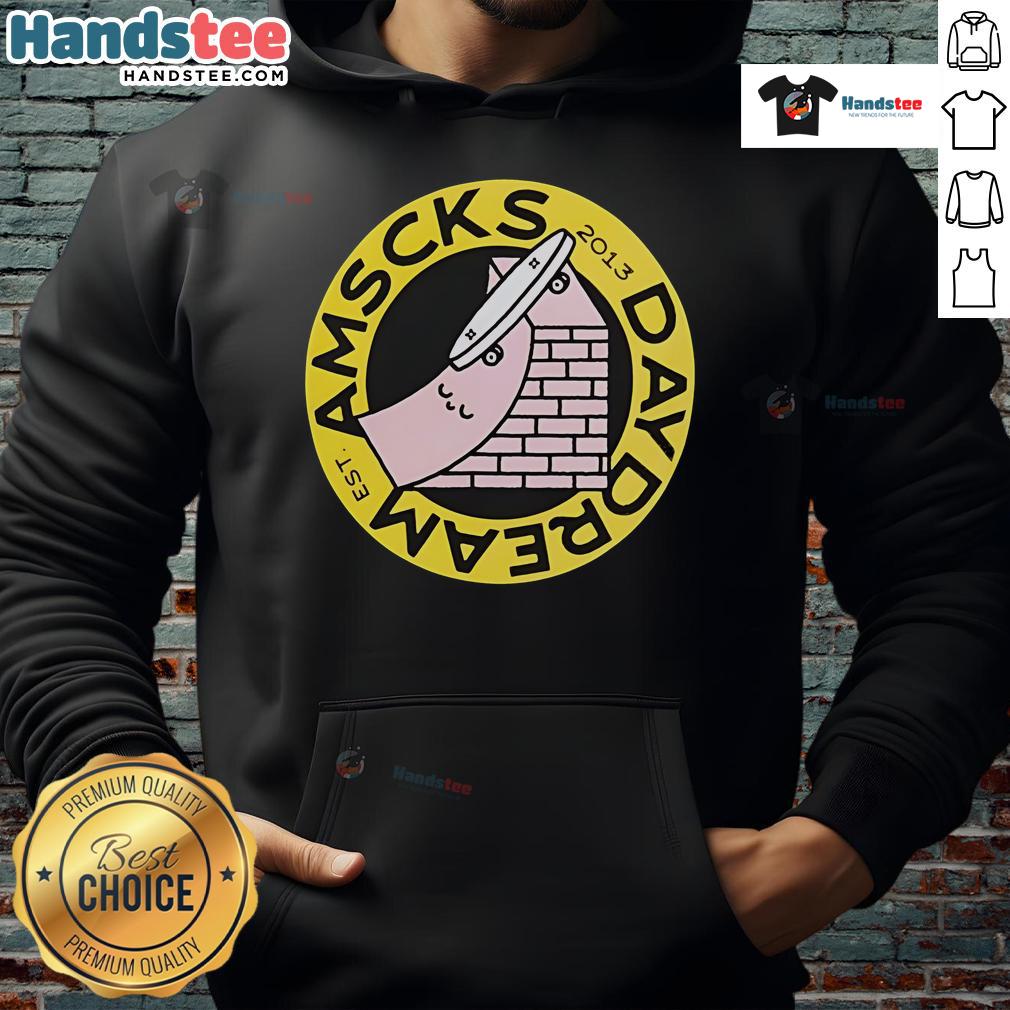 Nice American Socks Halfpipe Hoodie Nice American Socks Halfpipe Hoodie in trendy design, perfect for casual wear and street style enthusiasts.