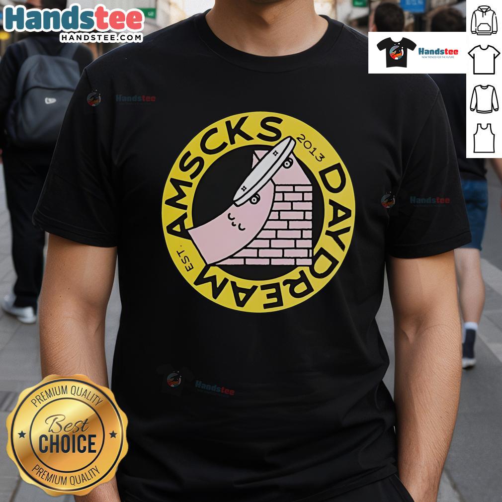Nice American Socks Halfpipe T Shirt Nice American Socks Halfpipe T-Shirt featuring a cool graphic design, perfect for casual wear and skate enthusiasts.