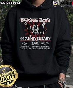Nice Beastie Boys 44th Anniversary 1981-2025 Signatures Hoodie featuring iconic band signatures and vibrant design.