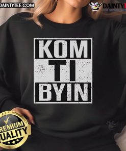 Stylish Nice Kaj Kom Ti Byn sweatshirt in vibrant colors, perfect for casual wear and fashion enthusiasts.