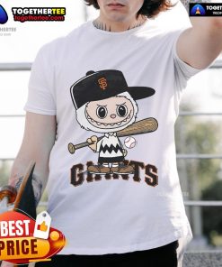 Nice Labubu Charlie Brown San Francisco Giants T-Shirt featuring iconic Peanuts character in vibrant team colors.
