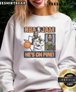 Jalen Brunson Knicks sweatshirt featuring NBA Jam design, perfect for fans and stylish sportswear enthusiasts.