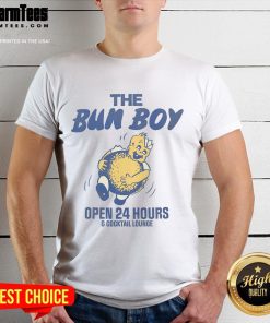 Alt Text: Retro 'The Bun Boy' defunct restaurant cocktail lounge t-shirt showcasing vintage design and nostalgic vibes.