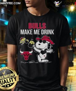 Alt Text: Nice Snoopy and Woodstock Chicago Bulls t-shirt featuring a fun drink theme, perfect for fans and collectors.